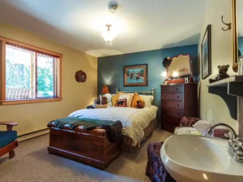 Golden Dreams B&B Whistler Ngoại thất bức ảnh